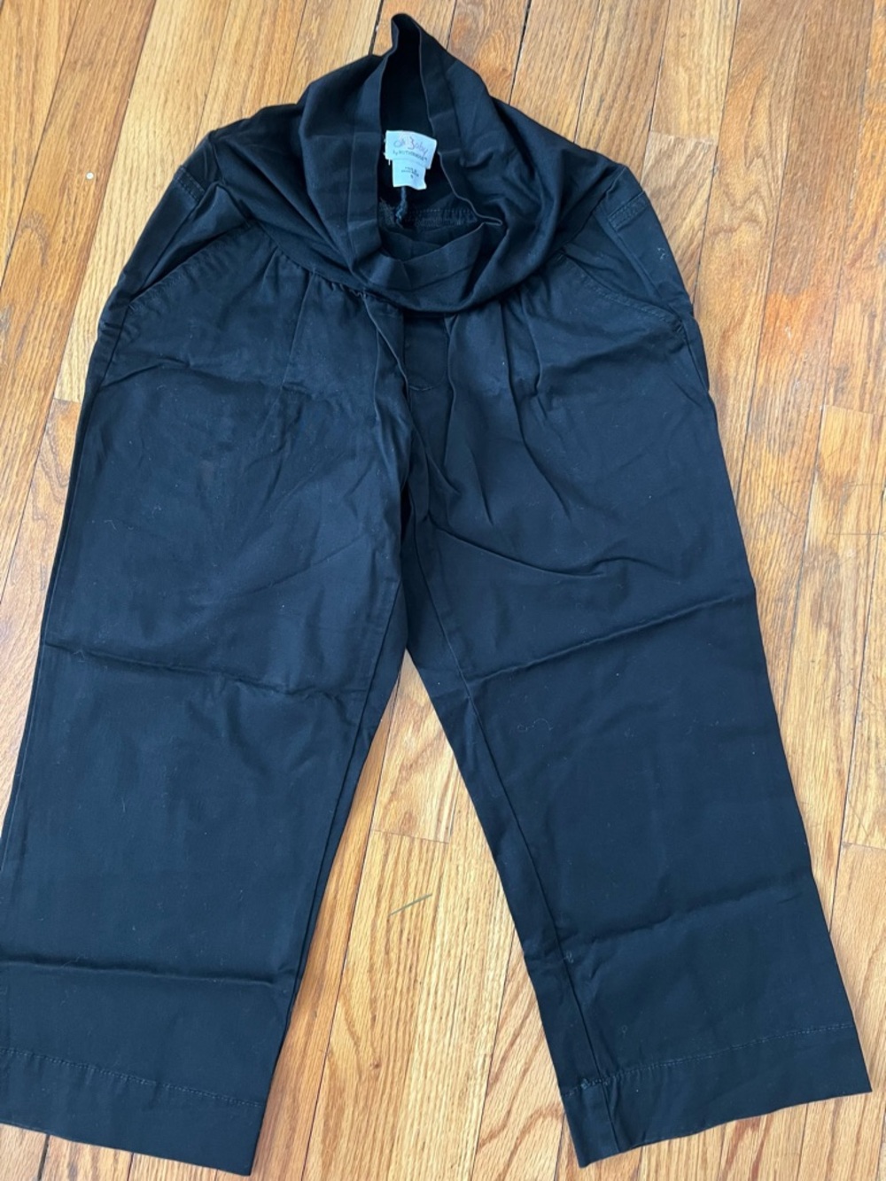 Motherhood maternity Black Wide Leg Pull-On Pants capris